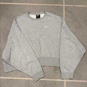 Nike Heather Gray Crewneck Sweatshirt